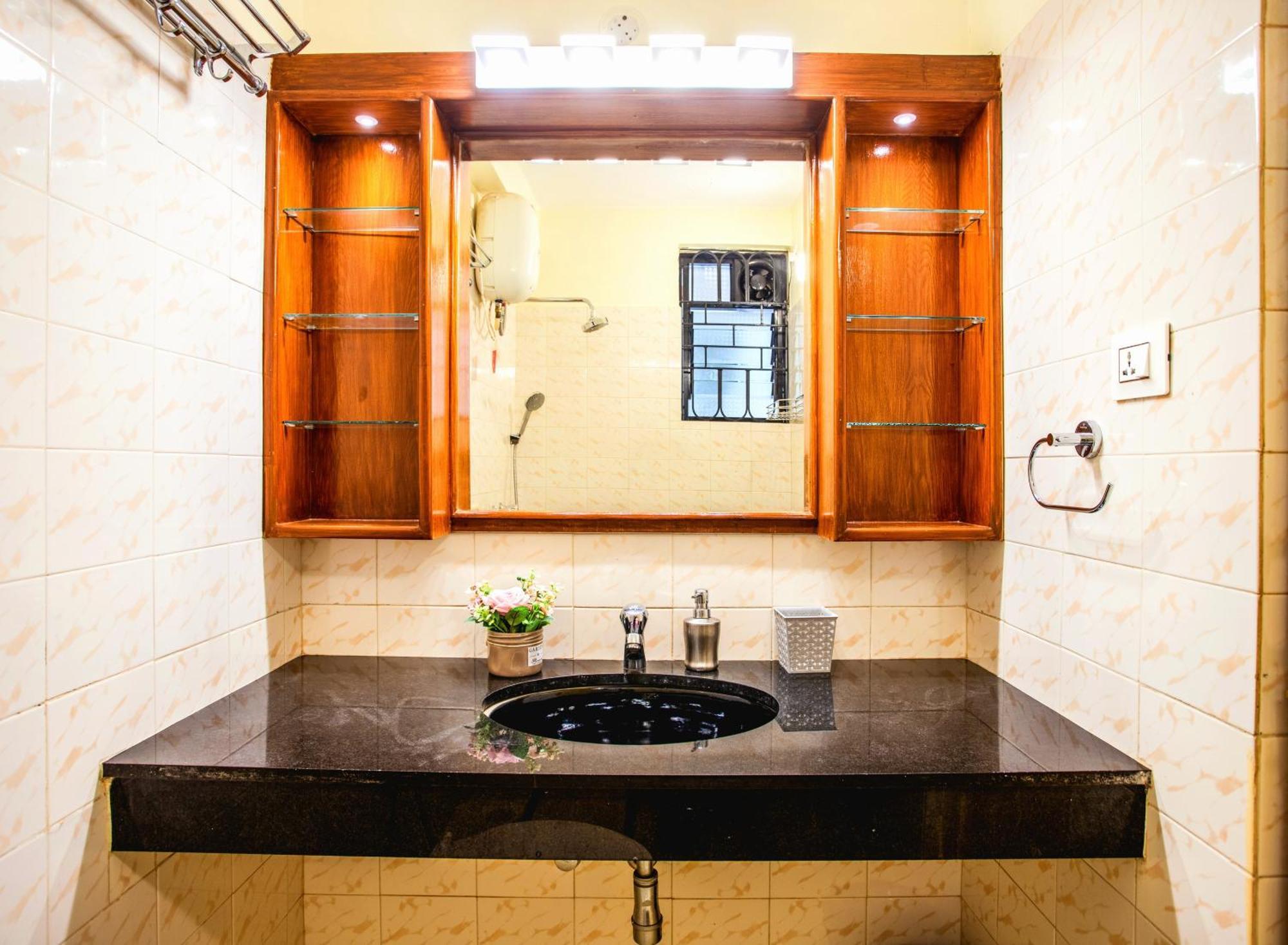 'Golden Sea Pearl' 1 Bhk Beach Apartment Benaulim Bagian luar foto
